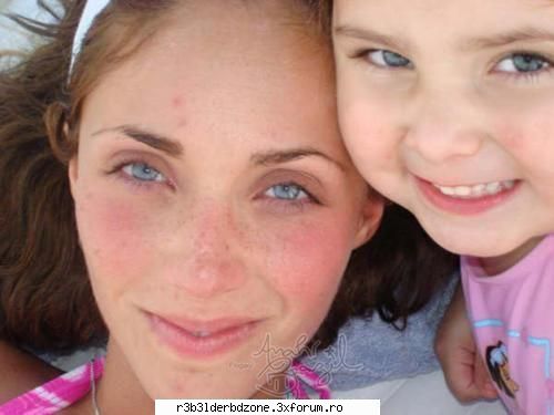 ~Anahi y su sobrina~ - aman2 au ochi albastrii:X - ~Anahi~