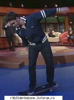~Chris,skater boy~ - loka_por_rbd - ~Christopher~