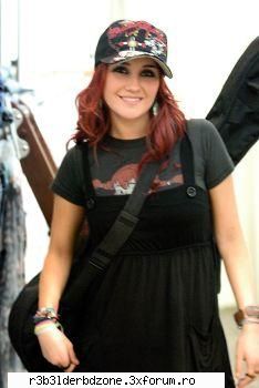 ~Descrieti-o pe Dulce intr-un cuvant~ - Superba!!!!!!!!!!!!!!!!!!! - ~Dulce Maria~