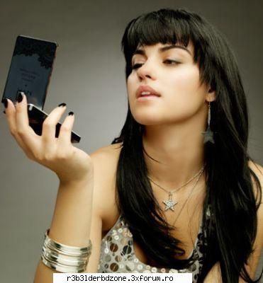 ~Descrieti-o pe Maite intr-un cuvant~ - maytemay - ~Maite~