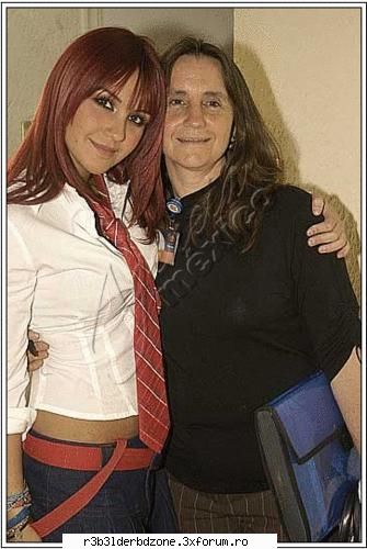 ~Dulce si mama ei~ - Nu e asa ca seamana? - ~Dulce Maria~