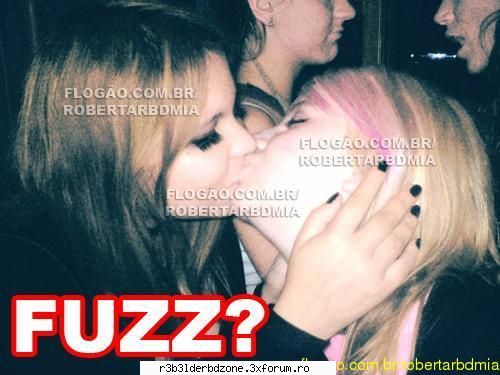 stiai k sol e lesbiana? :hi:      -->click pe imagine